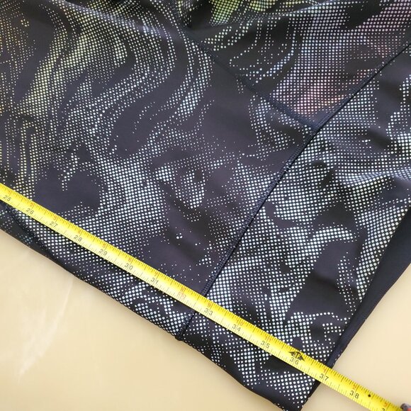 Athleta Lightning Swirl Reflective 7/8 Tight High-Rise in Supersonic Size LT - Picture 11 of 16